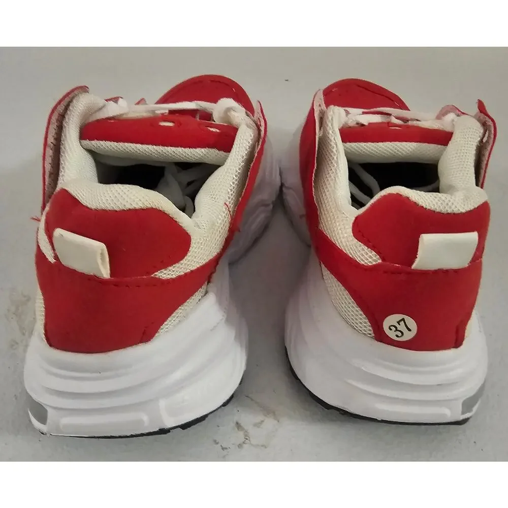 NWOB Girls Lace up Sneakers Size EU37 US 5- 5.5